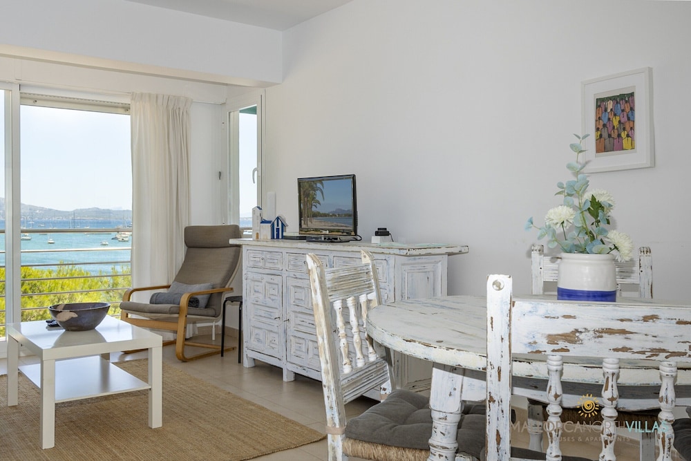 Apartment in Port de Pollenca by the Beach