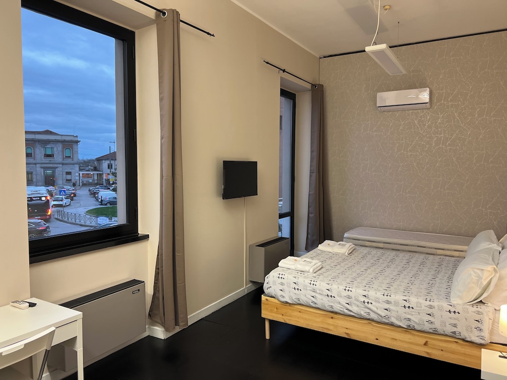 The Central Rock Inn camere con bagno privato self check in