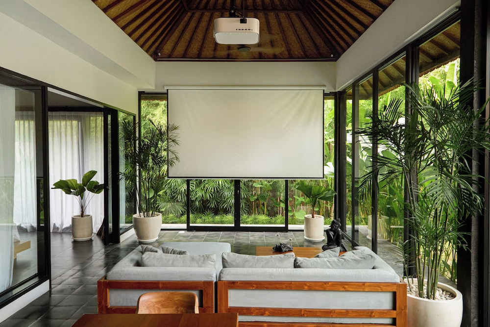 Villa Savaya Canggu Batu Bolong