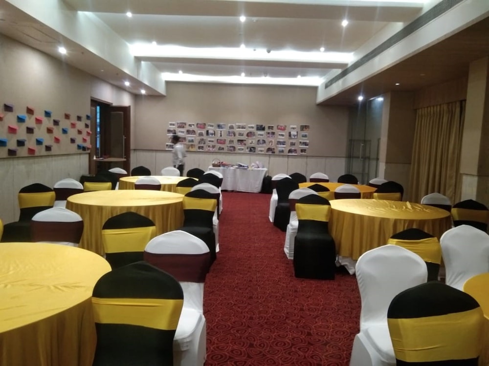 Viola Beacon Resort Lonavala Maharashtra