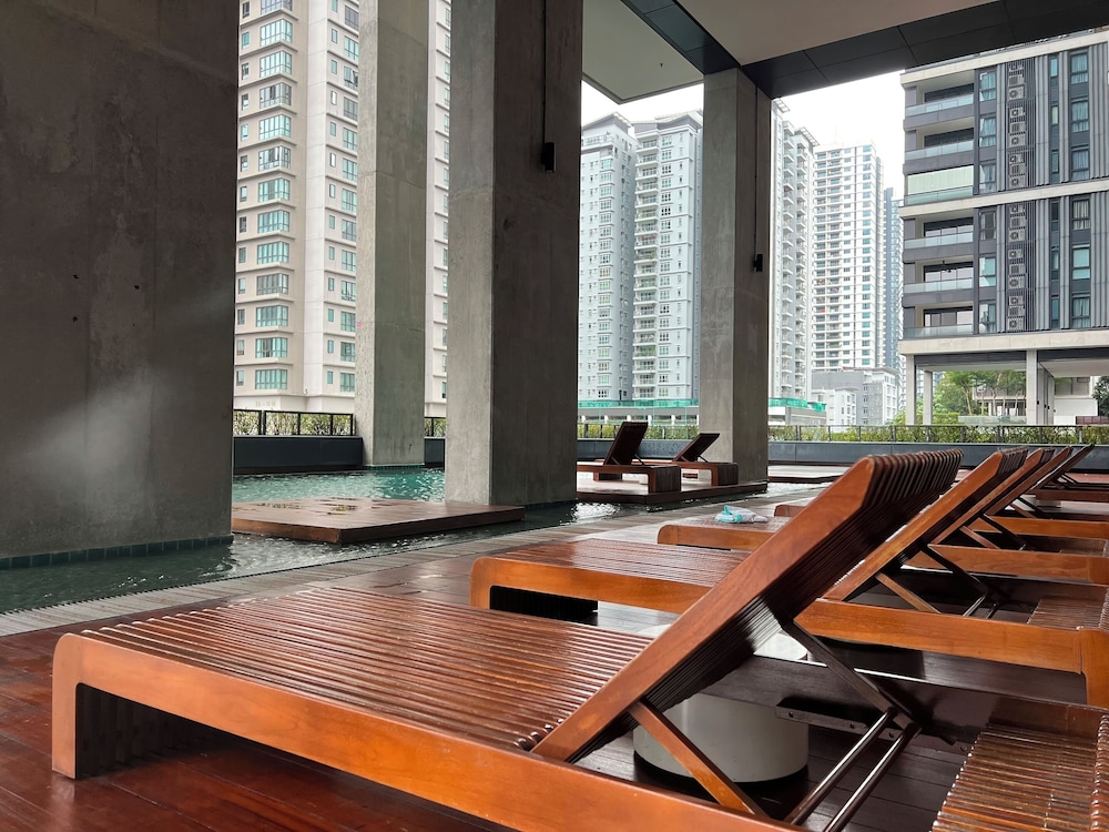 The OOAK Suites and Residence Staycation KL