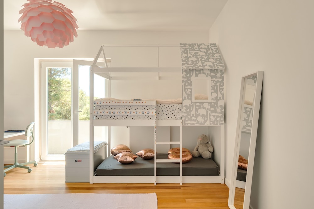 Cascais Garden Escape by Cadenzalux