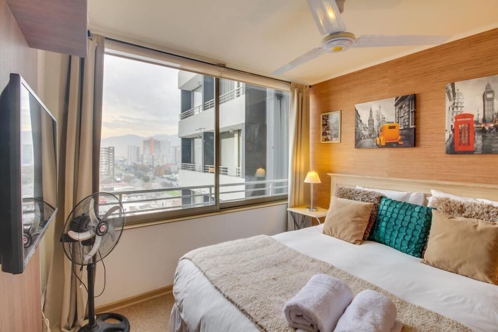 Altos Alameda apartments