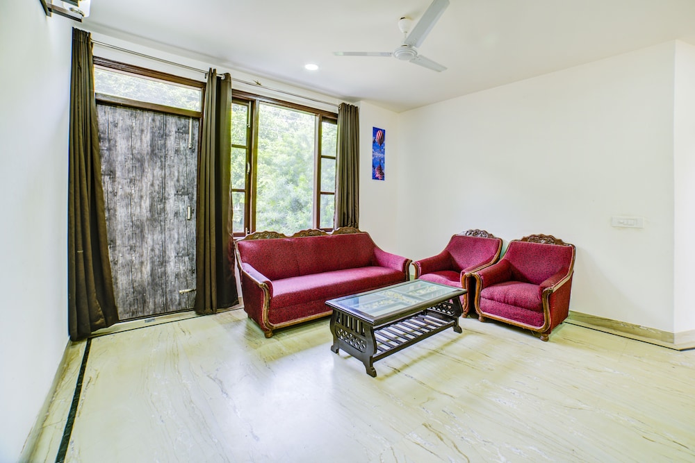 FabHotel Primero MGF