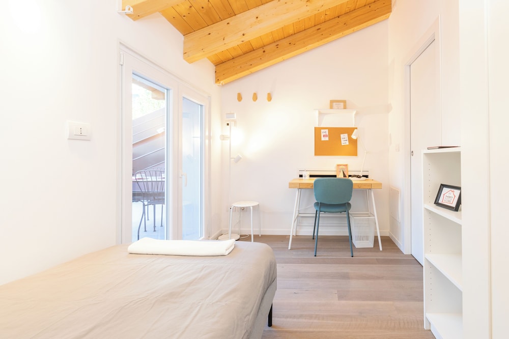 JOIVY Contemporary Apartments