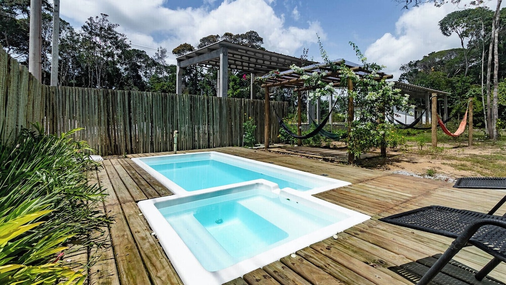 Itaka Studio Piscina Hidro e Quadra em Arraial