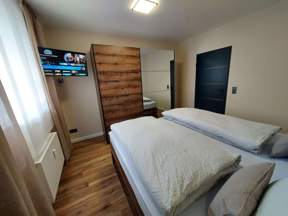 Modern Holiday Home Near Winterberg view 4