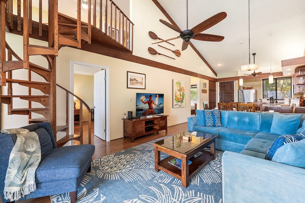 Great Ocean & Golf Views - 2 Bedrooms + Loft - Private Outdoor Patio - Vrkcv