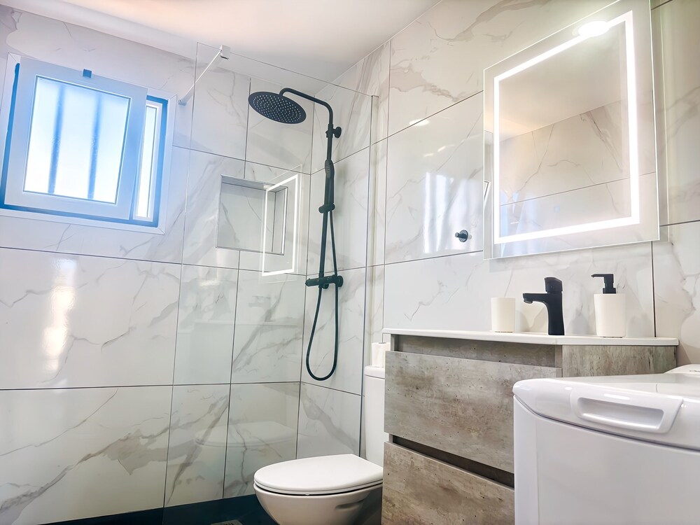 Apartment Bellissima With Pool and Wi-fi, 200m From the sea in Puerto del Carmen