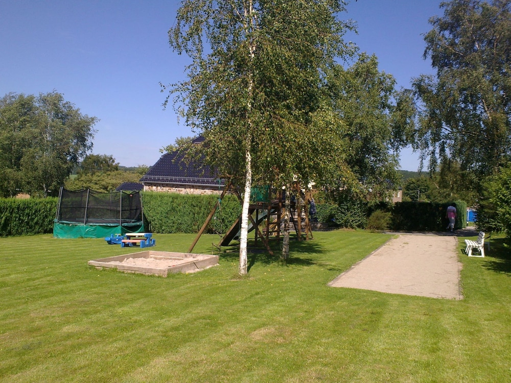Photo 46