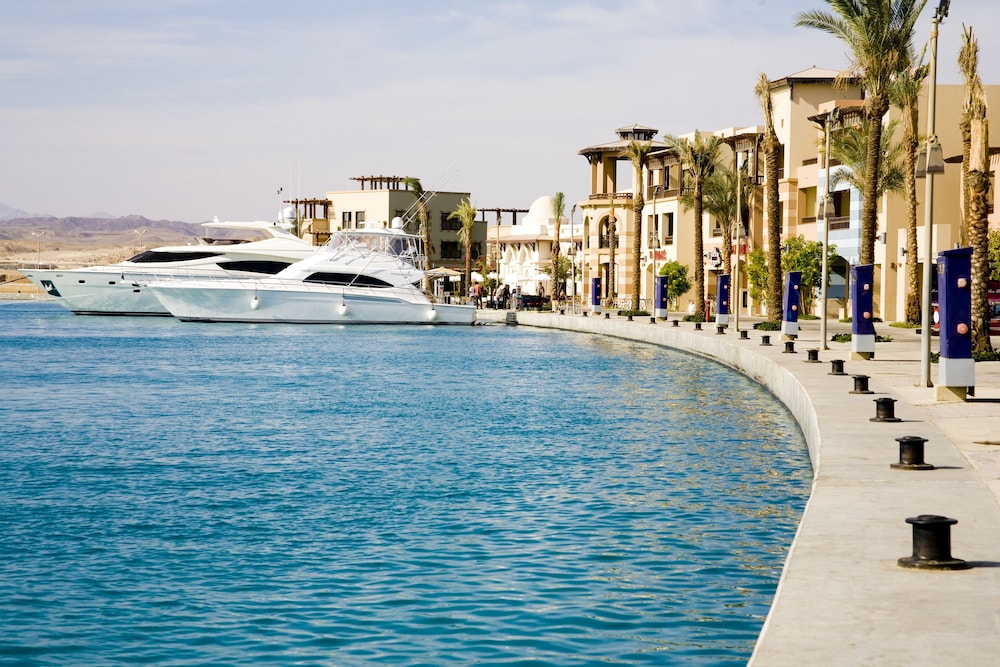 Marina Resort Port Ghalib Radisson Individuals