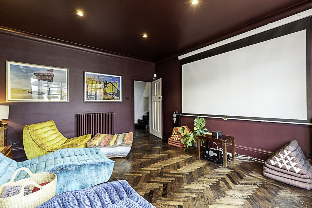 Stunning 5 Bed House in Willesden Green!