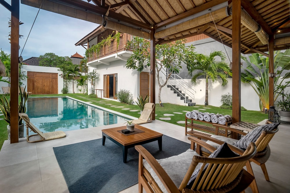 House of Bagera by Alfred in Bali - Tropical Family Dream Villa in Seminyak Oberoi Beach Bali