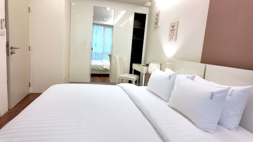 Beverly 33 Suites by PROMPT HOLIDAY HOME