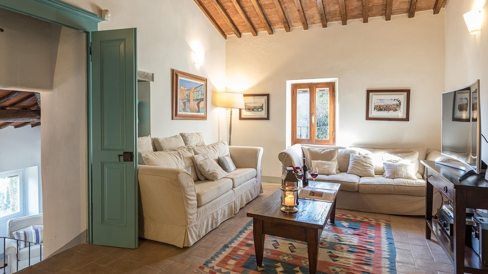 Villa Santa Margherita 12 view 2