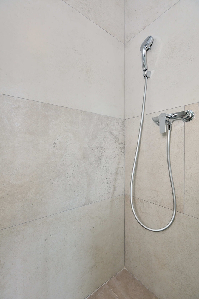 Dubrovnik Vacations - Boutique Garden Rooms - Property Image 121