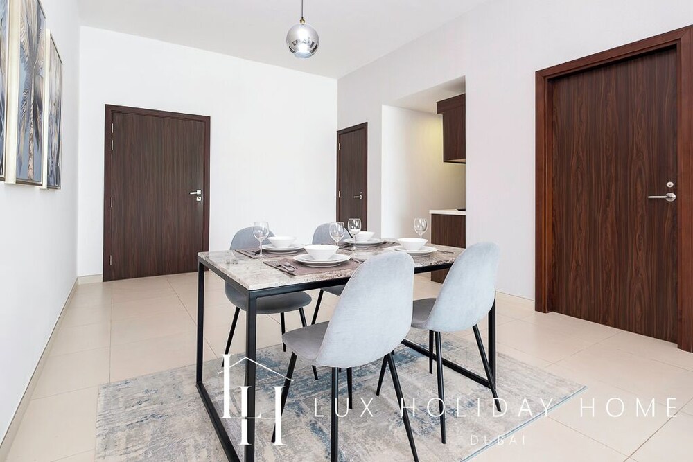 LUX Holiday Home - Azure Residence 4