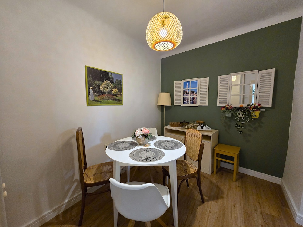Two-Bedroom Apartment SEVEN