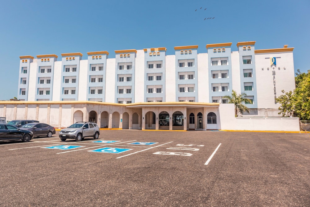 Campeche Vacations - Hotel Baluartes - Property Image 7