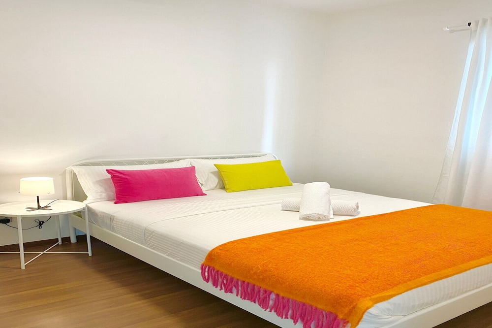 Amerin Residence Mall Apartments
