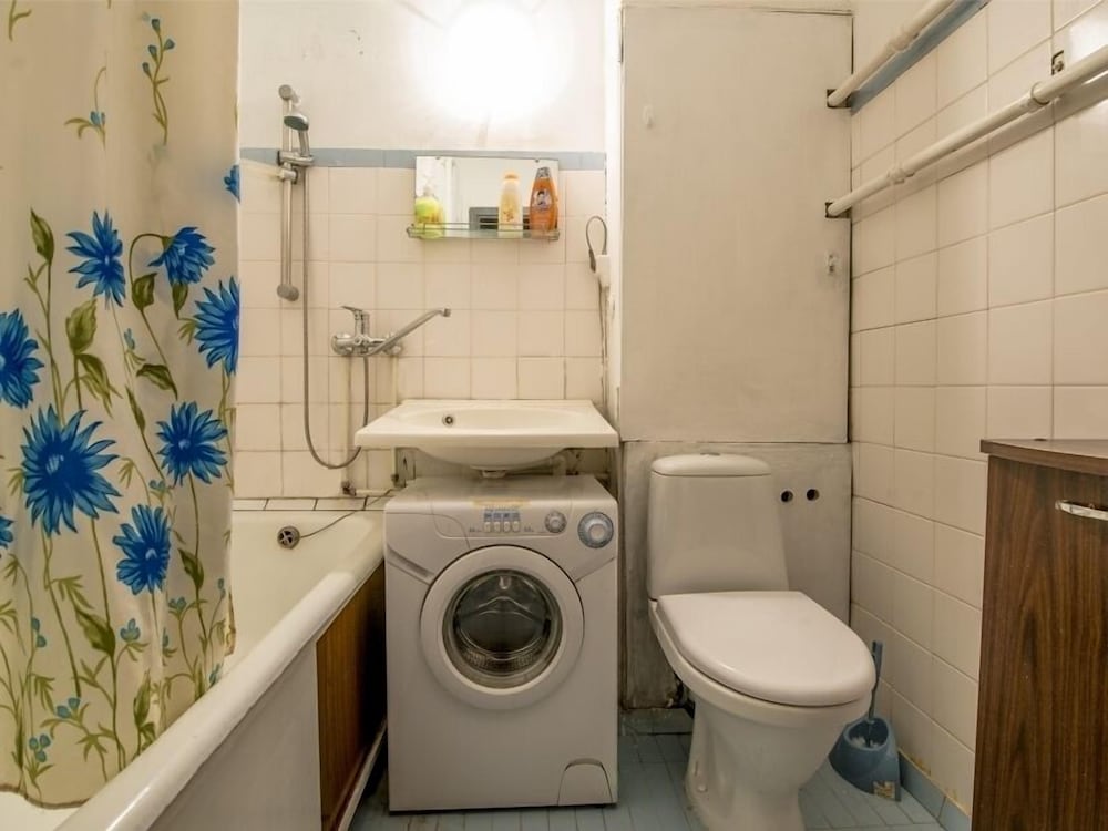 Apartment - Profsoyuznaya 136