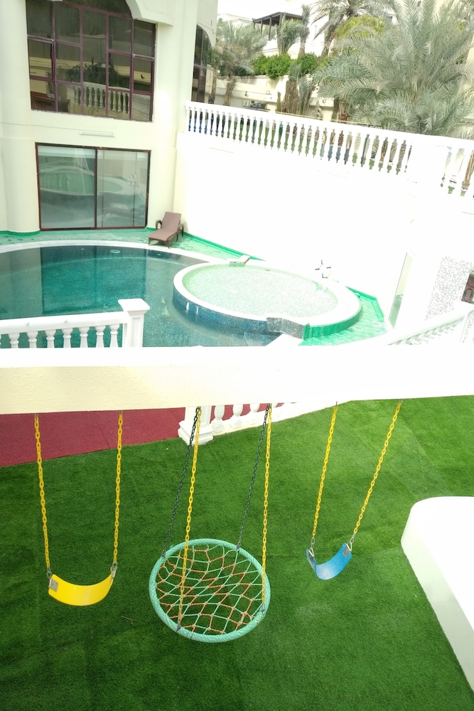 Emirates Hills Lake View Villa