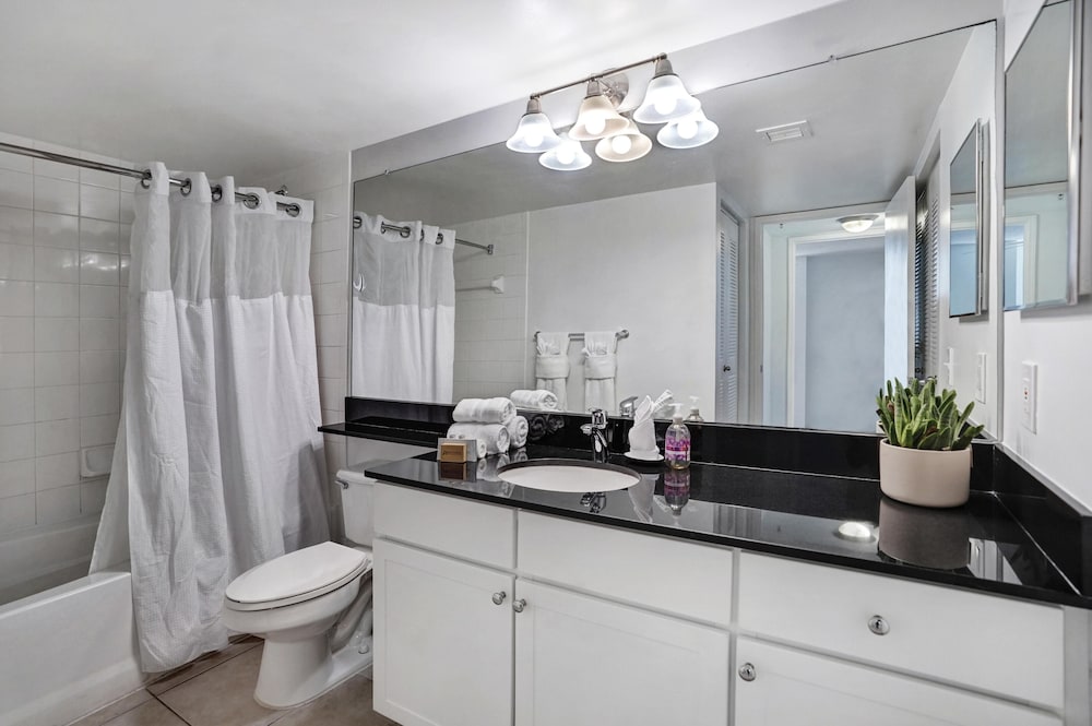 Dharma Home Suites Coral Gables at Gables Grand Plaza, 写真 39