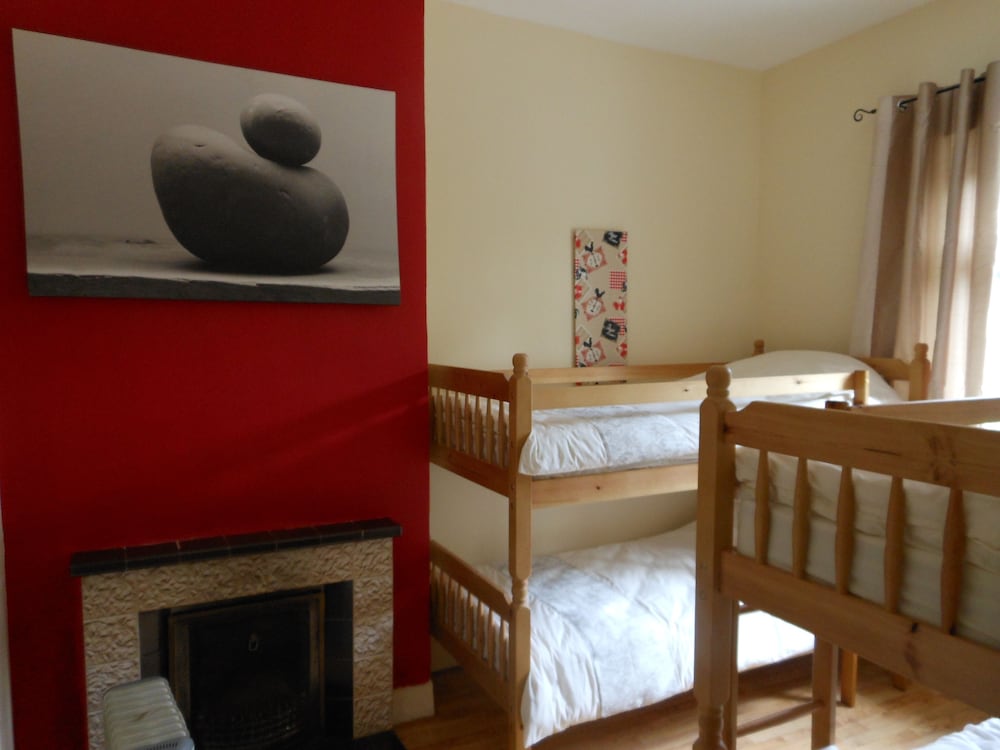 Loughcrew Megalithic Centre - Hostel