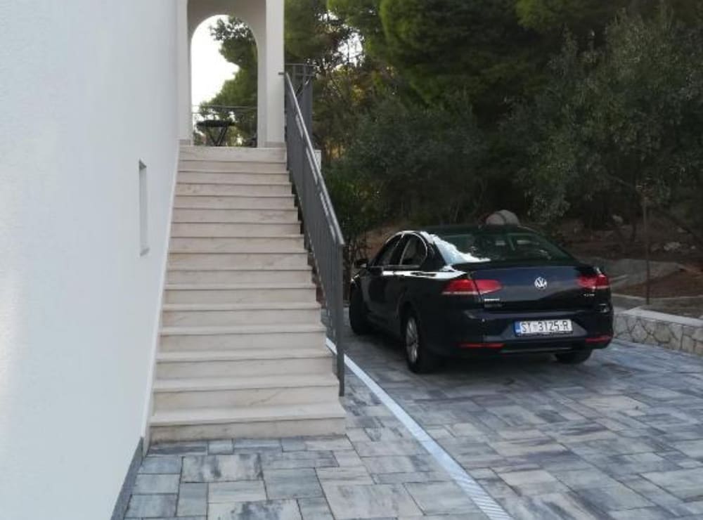 Apartment Domenico - 50 m From the sea