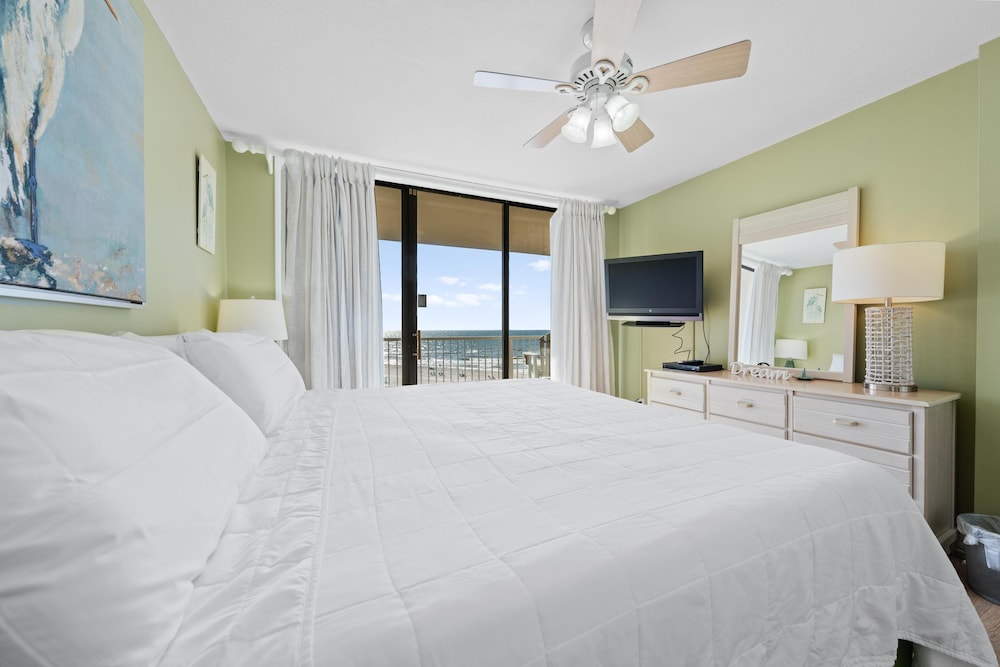Seaside Beach & Racquet 4507