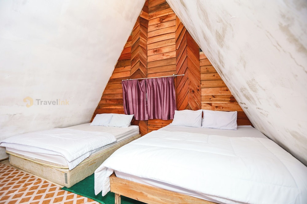 Batu Lawang Sikunir By Travelink