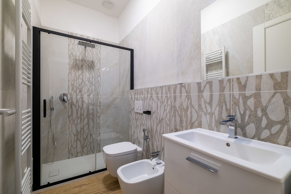 Casa Due Agosto Sleek and Central