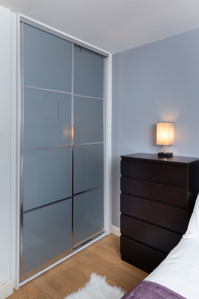 Brightleap Apartments - The Hub