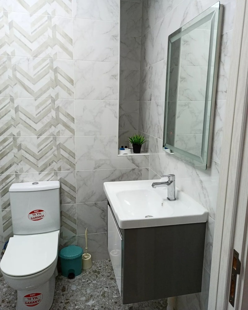 Prestigious apartment near the metro