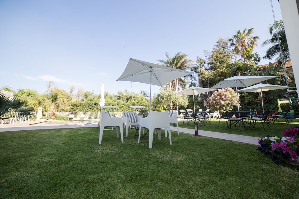 Sicilia's Residence Hotel Art & Spa