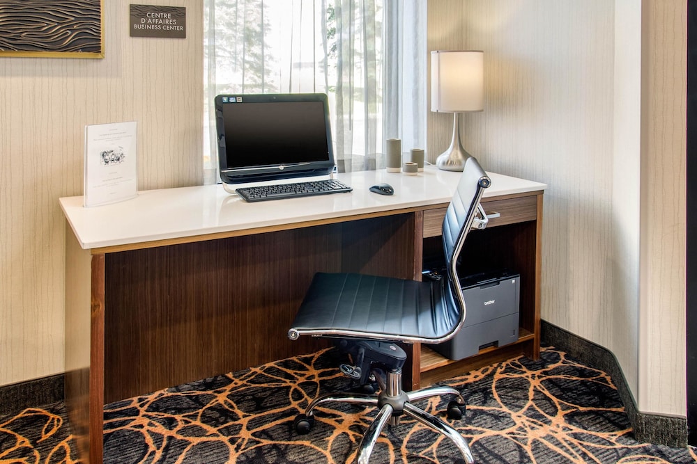 Comfort Inn Aeroport - Property Image 5