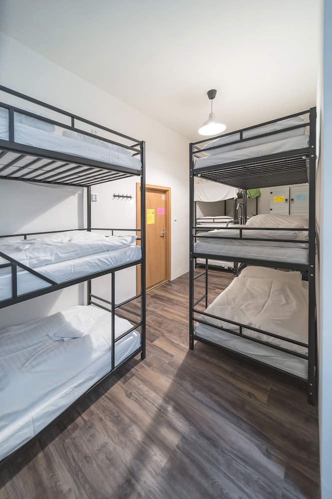 Hostel Orange