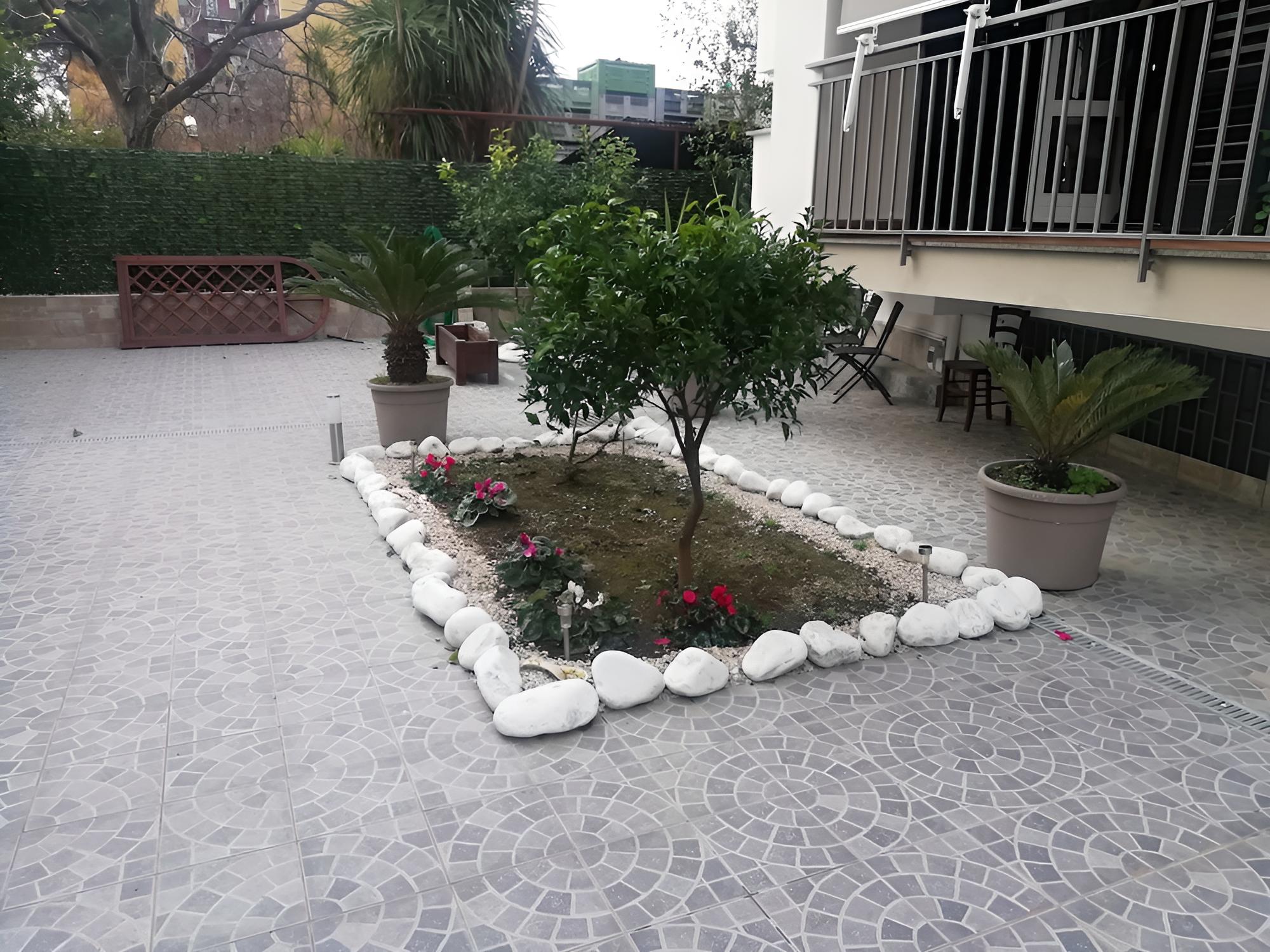 Photo 42