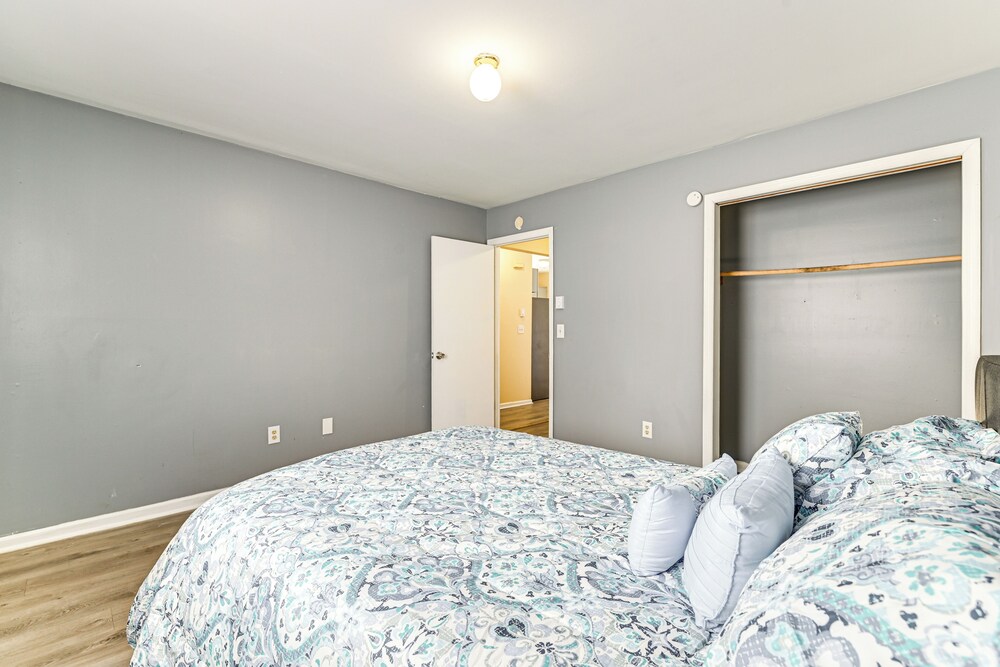 Near Hospitals: Home w/ Yard in Albany!