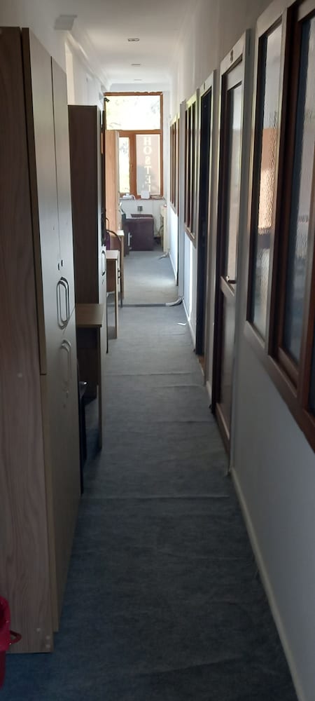 28 may Centr City hostel