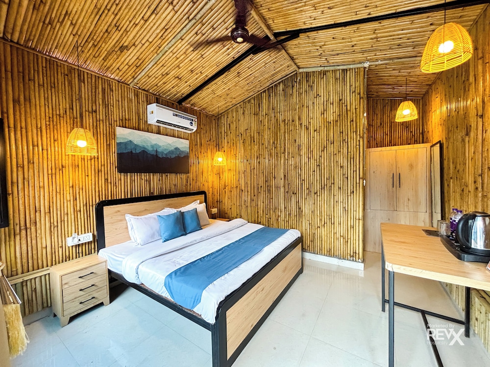 Euphoric Tiger Resort