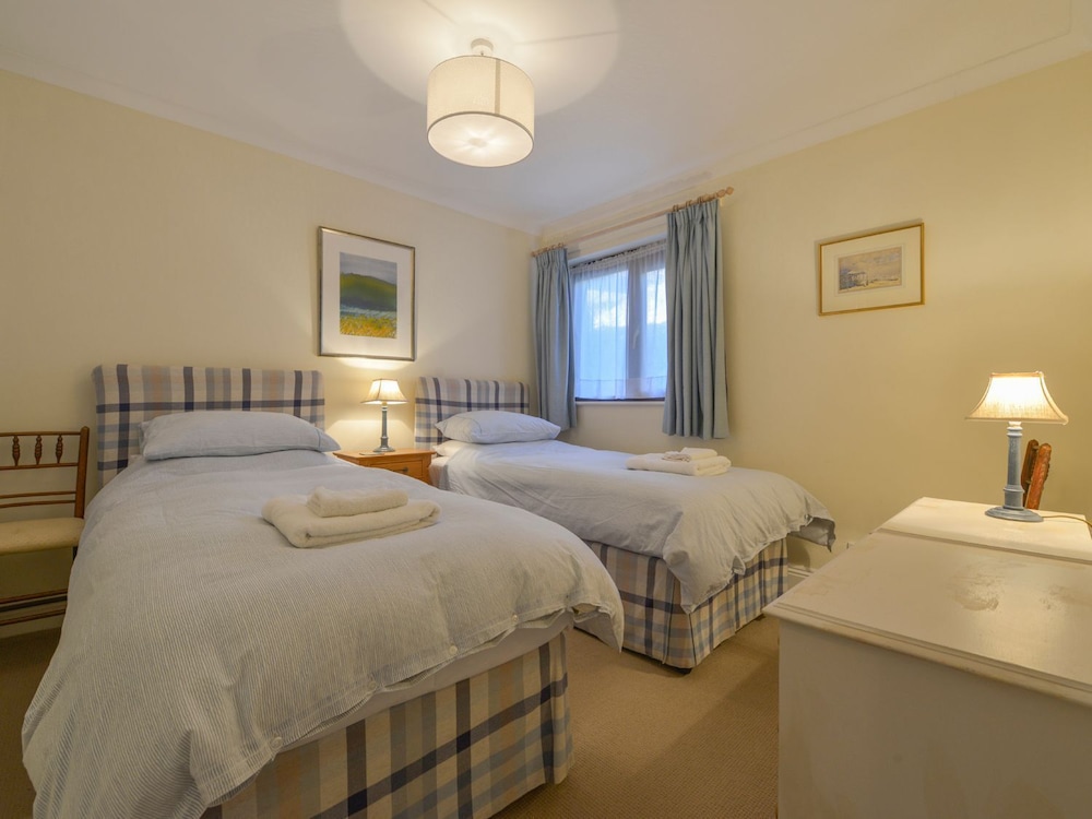 6 Burgh Island