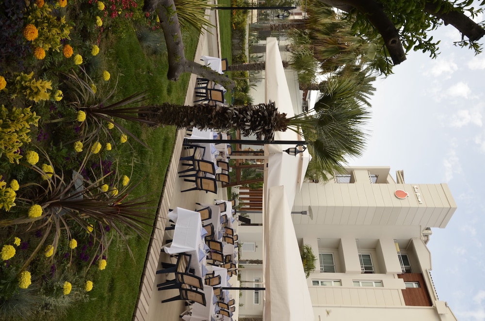 Calimera Side Resort