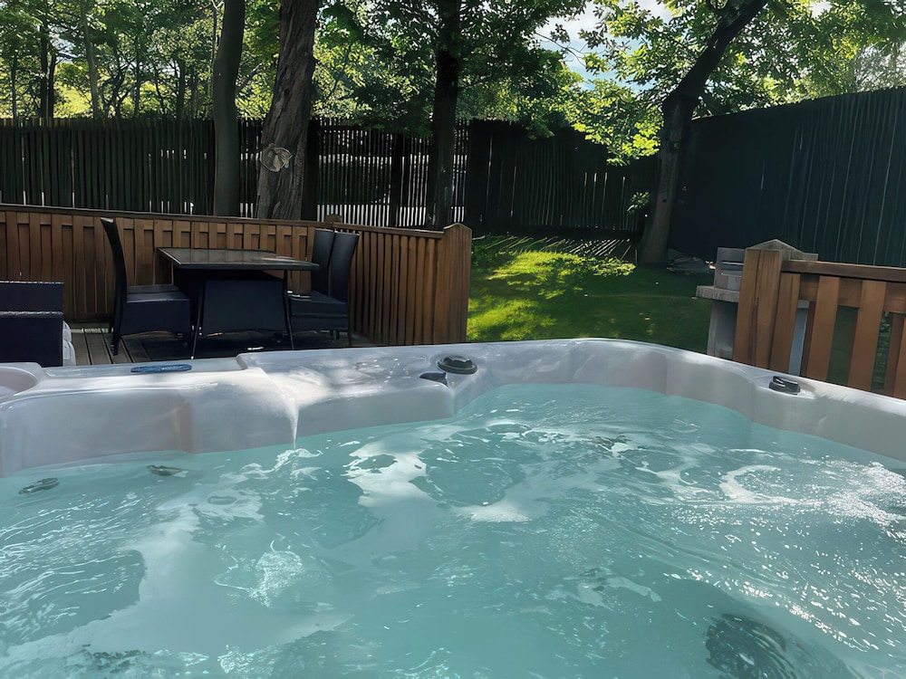 11 Winberry Stone Lodge Lodge