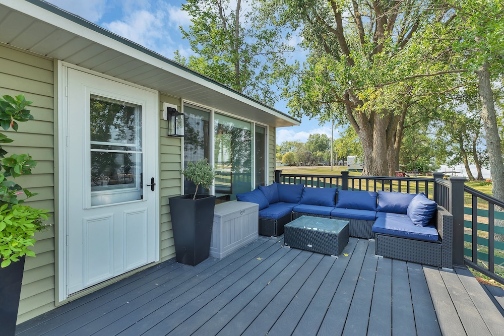 Rizzy's on the Lake - Property Image 60