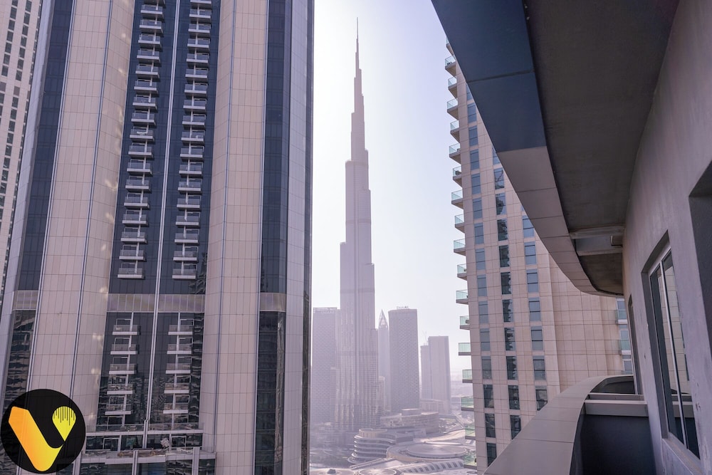 Vogue Stylish Apt Near Dubai Mall & Burj
