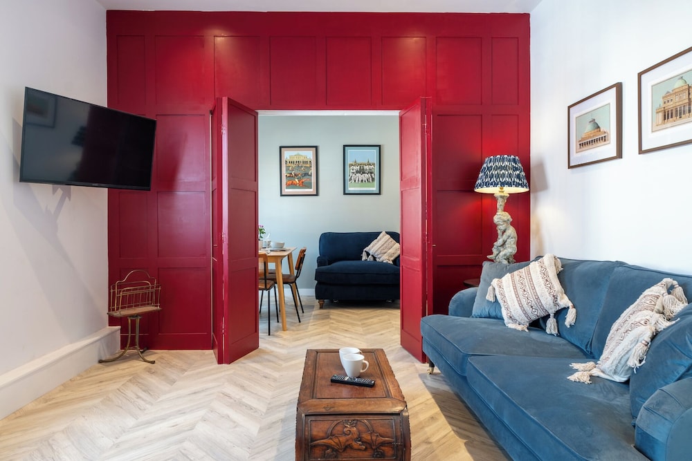 Stunning HighStreet Escape in Cheltenham