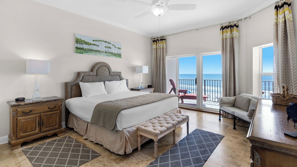 Legacy 303: Beachfront Retreat on 30a!