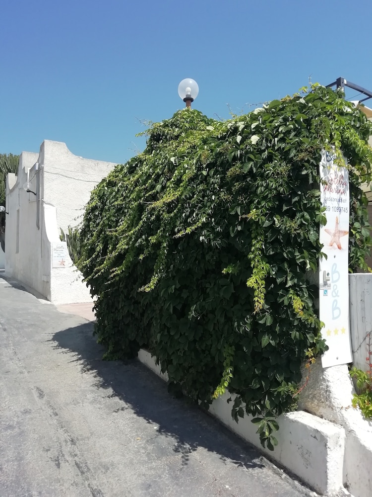 Stella Marina Albergo Diffuso B&B