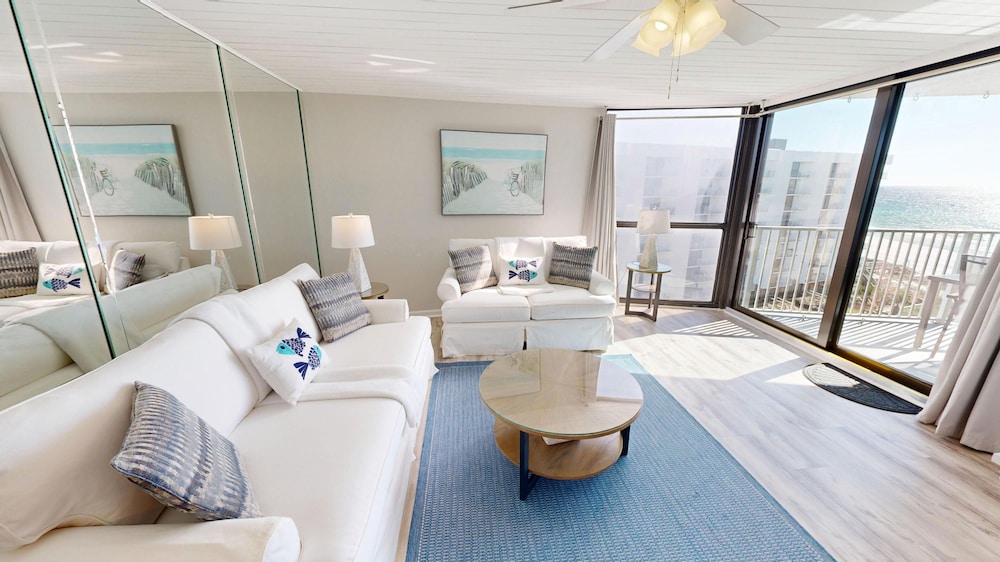 Mainsail 276 2 Bedroom Condo